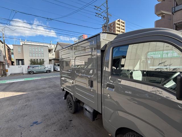 ハイゼットトラック ハイルーフ 禁煙車 5速MT4WD 新品エクストリームJアルミ 新品TOYOオープンカントリータイヤ 社外ナビTV バックカメラ ETC ラプター塗装(28枚目)