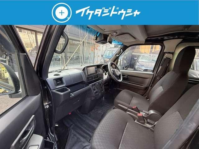 スクラム バスター　キーレス　ブラック　運転席エアバッグ　助手席エアバッグ　キーレスエントリー　ＡＢＳ　盗難防止システム　衝突安全ボディ（2枚目）