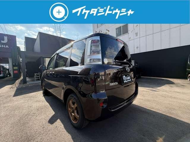 シエンタ ＤＩＣＥ－Ｇ　ワンオーナー　禁煙車　社外新品アルミタイヤ　コムテック前後ドライブレコーダー　下取り車両　純正ナビフルセグＴＶ　バックカメラ　Ｂｌｕｅｔｏｏｔｈ　ＥＴＣ　キーレス　両側スライドドア（10枚目）