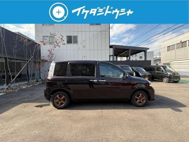 シエンタ ＤＩＣＥ－Ｇ　ワンオーナー　禁煙車　社外新品アルミタイヤ　コムテック前後ドライブレコーダー　下取り車両　純正ナビフルセグＴＶ　バックカメラ　Ｂｌｕｅｔｏｏｔｈ　ＥＴＣ　キーレス　両側スライドドア（24枚目）