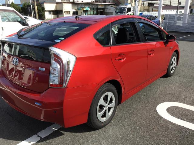 プリウス S 車検整備付 Bluetoothフルセグナビ バックカメラ フロントドライブレコーダー 純正コーナーセンサー ETC オートエアコン スマートキー・スペアキー付き(8枚目)