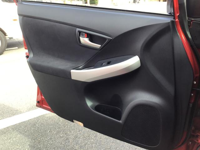 プリウス S 車検整備付 Bluetoothフルセグナビ バックカメラ フロントドライブレコーダー 純正コーナーセンサー ETC オートエアコン スマートキー・スペアキー付き(46枚目)