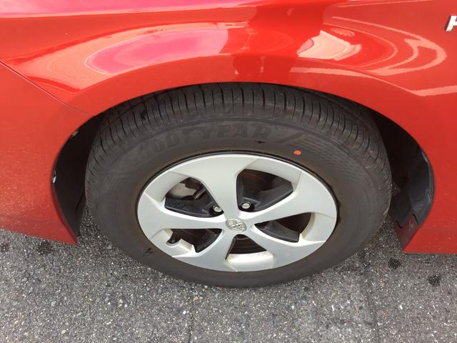 プリウス S 車検整備付 Bluetoothフルセグナビ バックカメラ フロントドライブレコーダー 純正コーナーセンサー ETC オートエアコン スマートキー・スペアキー付き(51枚目)