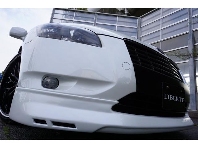 マークＸジオ ２４０　ＬＩＢＥＲＴＥコンプリート　フルエアロ　車高調　１９ＡＷ　ＨＩＤ　ＬＥＤスモークテール　オーバルテールエンドマフラー　黒革調！！（10枚目）