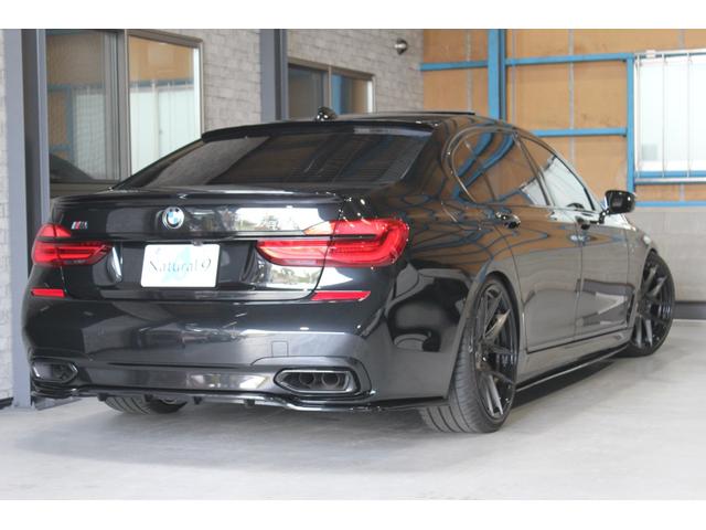 ７シリーズ ７５０Ｌｉ　Ｍスポーツ　左ハンドル　ＢＣ　ＦＯＲＧＥＤ　２１インチアルミ　ローダウン　フロント・サイド・リア・ルーフ・トランクスポイラー　パノラマガラスサンルーフ　レーザーライト　リアエンターテインメント　リモートパーキング（5枚目）