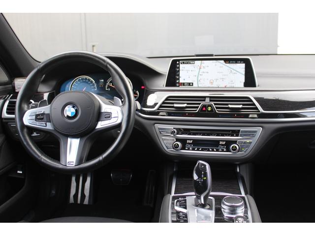 ７シリーズ ７５０Ｌｉ　Ｍスポーツ　左ハンドル　ＢＣ　ＦＯＲＧＥＤ　２１インチアルミ　ローダウン　フロント・サイド・リア・ルーフ・トランクスポイラー　パノラマガラスサンルーフ　レーザーライト　リアエンターテインメント　リモートパーキング（36枚目）