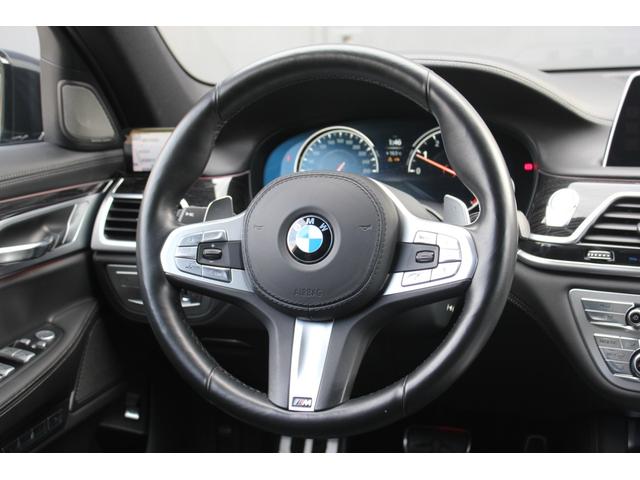 ７シリーズ ７５０Ｌｉ　Ｍスポーツ　左ハンドル　ＢＣ　ＦＯＲＧＥＤ　２１インチアルミ　ローダウン　フロント・サイド・リア・ルーフ・トランクスポイラー　パノラマガラスサンルーフ　レーザーライト　リアエンターテインメント　リモートパーキング（37枚目）