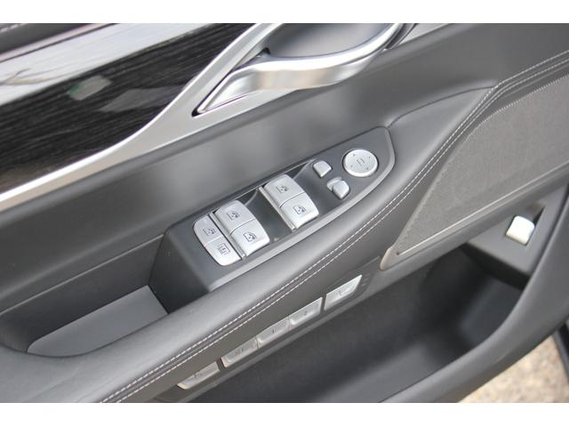７シリーズ ７５０Ｌｉ　Ｍスポーツ　左ハンドル　ＢＣ　ＦＯＲＧＥＤ　２１インチアルミ　ローダウン　フロント・サイド・リア・ルーフ・トランクスポイラー　パノラマガラスサンルーフ　レーザーライト　リアエンターテインメント　リモートパーキング（57枚目）