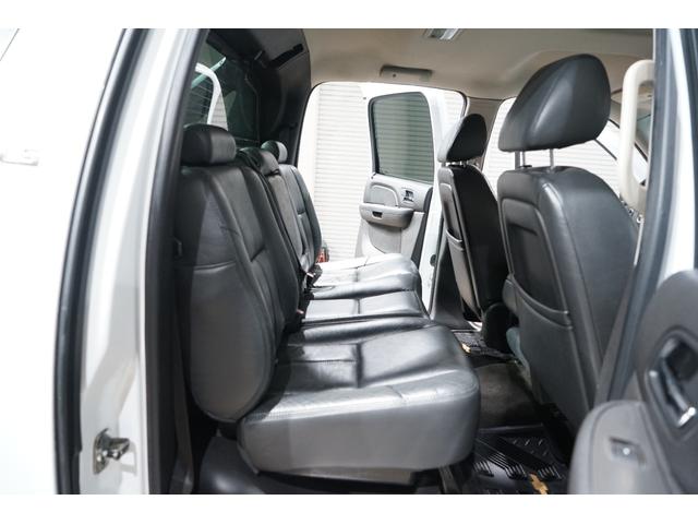 シボレーアバランチ ＬＳ　純正２０ＡＷ　カープレイナビ　黒革シート　フロントバンパーメッシュ　フロントベンチシート　キーレス（43枚目）