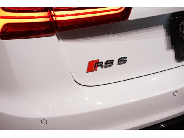 アウディ ＲＳ６アバント