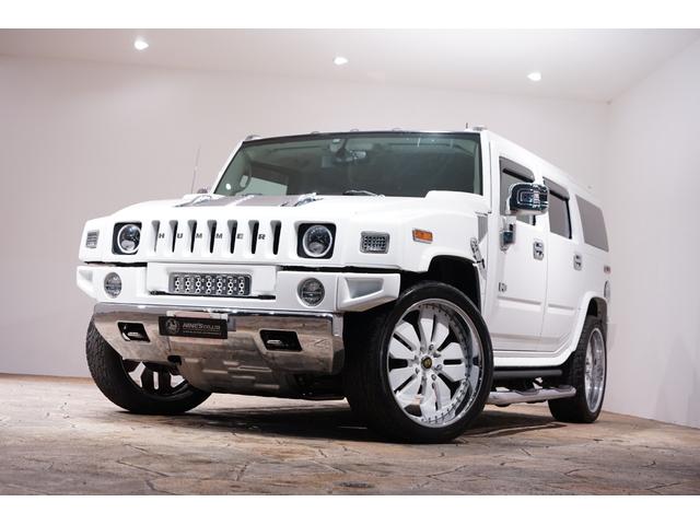 ハマーＨ２ ラグジュアリーパッケージ　ホワイトスタイリング　社外２４ＡＷ　サンルーフ　内装張替え　黒革シート　ＬＥＤテール　社外マフラー　社外ビッグナビインストール（40枚目）