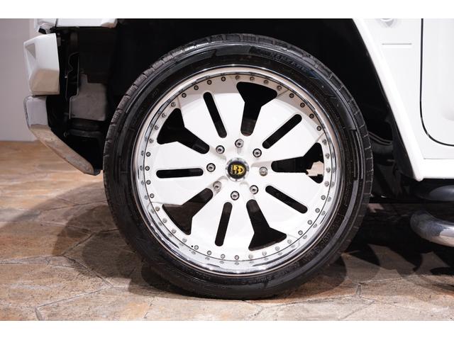 ハマーＨ２ ラグジュアリーパッケージ　ホワイトスタイリング　社外２４ＡＷ　サンルーフ　内装張替え　黒革シート　ＬＥＤテール　社外マフラー　社外ビッグナビインストール（48枚目）