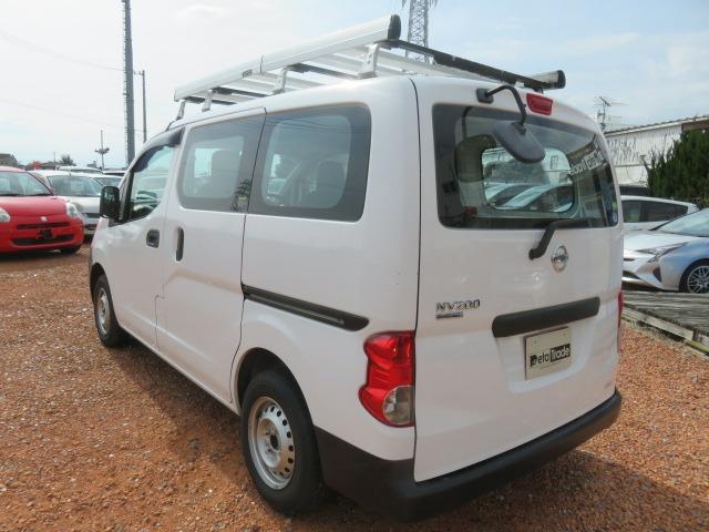 日産 ＮＶ２００バネットバン