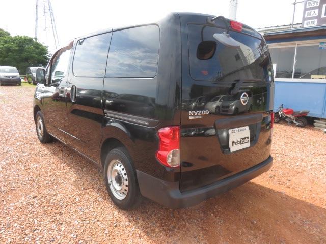 日産 ＮＶ２００バネットバン