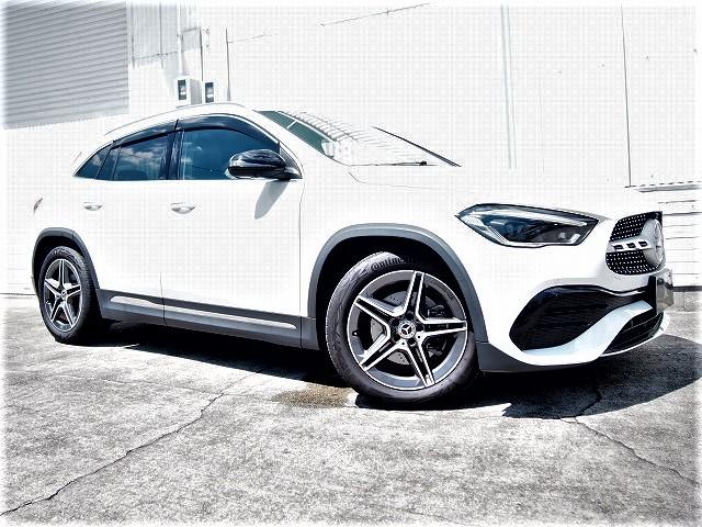 ＧＬＡクラス ＧＬＡ２００ｄ　４Ｍ　　ＡＭＧレザエクスクルーシブＰ　アドバンスＰＫＧ　レーダーセーフティーＰＫＧ　１オーナー　アドバンスサウンドシステム　純正ナビ　地デジ　全方位カメ　ＥＴＣ　前後ドラレコ　ワイヤレス充電　ＨＵＤ　本革シート　電動シート　シートヒーター（3枚目）