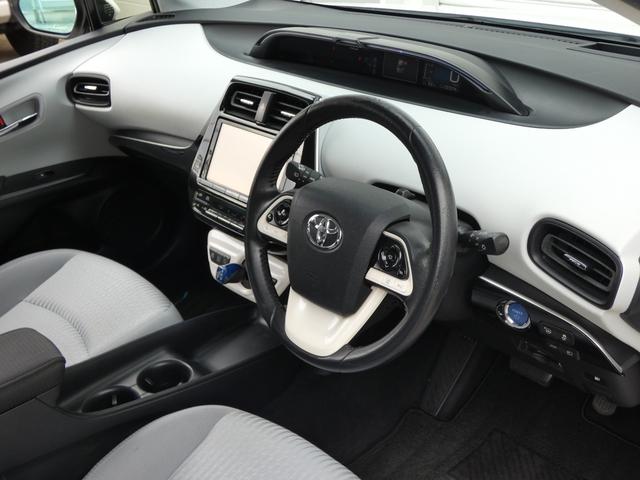 プリウス Sセーフティプラス 純正9インチナビ 地デジ Bモニ ETC レーダー探知機 ドラレコ 障害物センサー HUD ドライブサポートイルミ レーダークルーズ セーフティセンス LEDフォグ&ヘッドライト(24枚目)