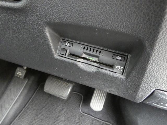 プリウス Sセーフティプラス 純正9インチナビ 地デジ Bモニ ETC レーダー探知機 ドラレコ 障害物センサー HUD ドライブサポートイルミ レーダークルーズ セーフティセンス LEDフォグ&ヘッドライト(42枚目)