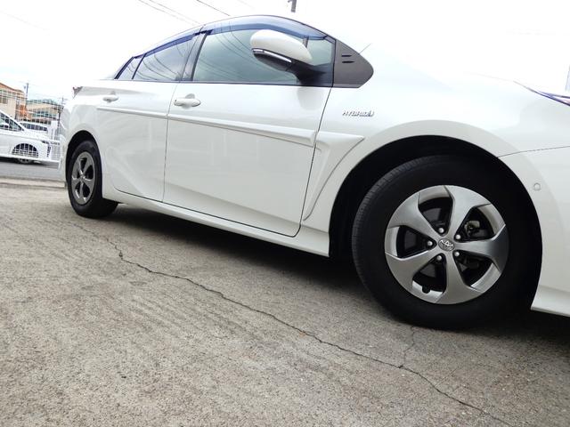 プリウス Sセーフティプラス 純正9インチナビ 地デジ Bモニ ETC レーダー探知機 ドラレコ 障害物センサー HUD ドライブサポートイルミ レーダークルーズ セーフティセンス LEDフォグ&ヘッドライト(44枚目)