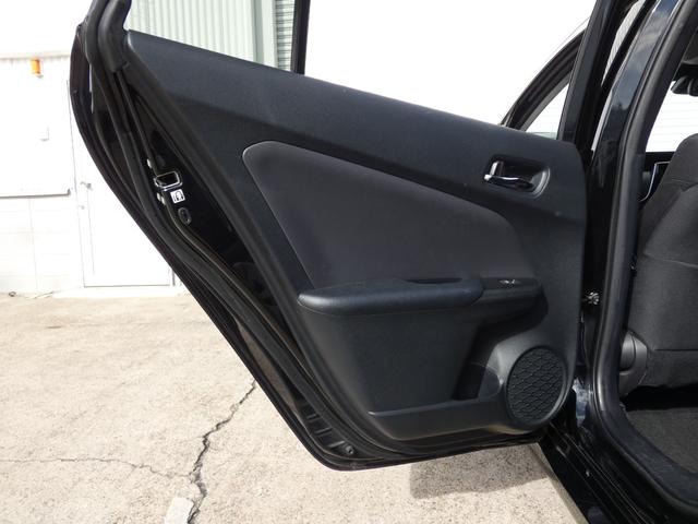 プリウス Ｓセーフティプラス　カロッツェリア９インチナビ　地デジＴＶ　Ｂモニター　ＥＴＣ　障害物センサー　レーダークルーズ　セーフティセンス　ＬＥＤフォグ＆ヘッドライト（22枚目）