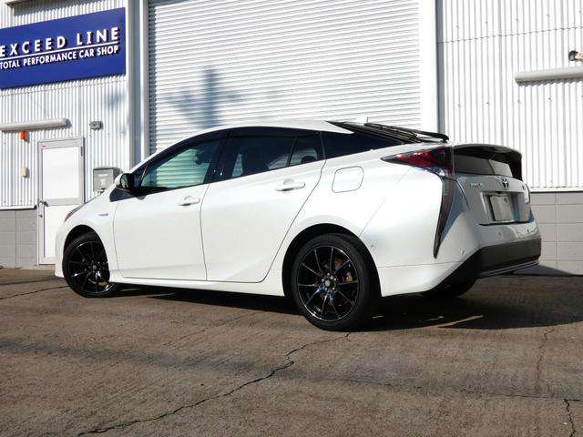 プリウス Ｓセーフティプラス　純正９インチナビ　地デジＴＶ　Ｂモニター　社外１７ＡＷ　障害物センサー　ＬＥＤフォグ　ＥＴＣ　レーダークルーズ　セーフティセンス（10枚目）