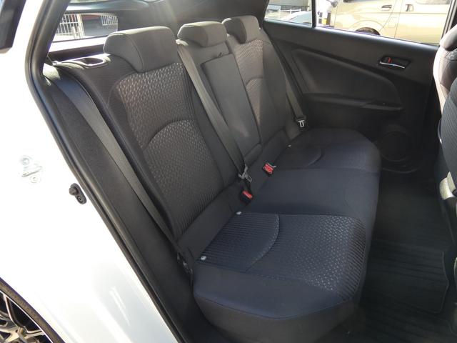 プリウス Ｓセーフティプラス　純正９インチナビ　地デジＴＶ　Ｂモニター　社外１７ＡＷ　障害物センサー　ＬＥＤフォグ　ＥＴＣ　レーダークルーズ　セーフティセンス（13枚目）