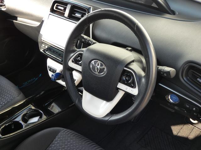 プリウス Ｓセーフティプラス　純正９インチナビ　地デジＴＶ　Ｂモニター　社外１７ＡＷ　障害物センサー　ＬＥＤフォグ　ＥＴＣ　レーダークルーズ　セーフティセンス（25枚目）