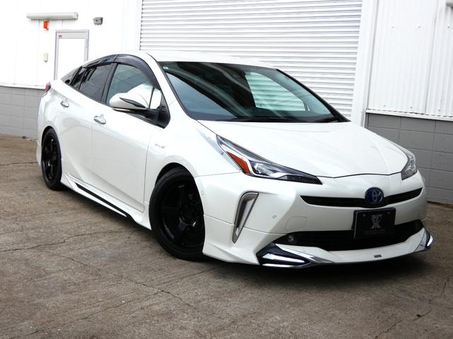 プリウス Aプレミアム アルパイン12型フローティングナビ モデリスタエアロ ADVAN18AW S-Rダウンサス 本革 レーダー探知機 シートヒーター&ベンチレーション 地デジ Bモニ ETC ドライブサポートイルミ(2枚目)