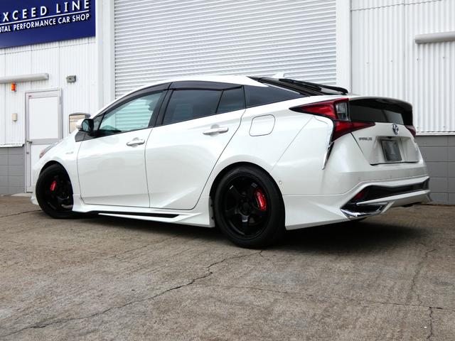 プリウス Aプレミアム アルパイン12型フローティングナビ モデリスタエアロ ADVAN18AW S-Rダウンサス 本革 レーダー探知機 シートヒーター&ベンチレーション 地デジ Bモニ ETC ドライブサポートイルミ(10枚目)