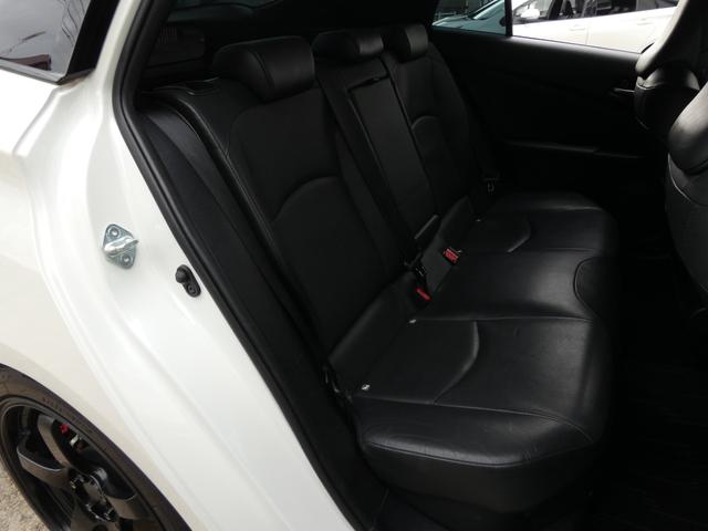 プリウス Aプレミアム アルパイン12型フローティングナビ モデリスタエアロ ADVAN18AW S-Rダウンサス 本革 レーダー探知機 シートヒーター&ベンチレーション 地デジ Bモニ ETC ドライブサポートイルミ(13枚目)