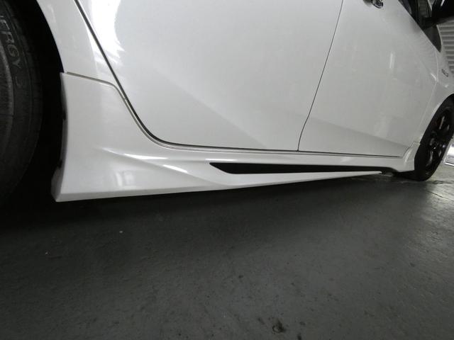 プリウス Aプレミアム アルパイン12型フローティングナビ モデリスタエアロ ADVAN18AW S-Rダウンサス 本革 レーダー探知機 シートヒーター&ベンチレーション 地デジ Bモニ ETC ドライブサポートイルミ(56枚目)