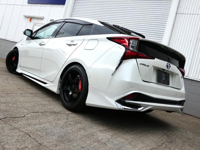 プリウス Aプレミアム アルパイン12型フローティングナビ モデリスタエアロ ADVAN18AW S-Rダウンサス 本革 レーダー探知機 シートヒーター&ベンチレーション 地デジ Bモニ ETC ドライブサポートイルミ(78枚目)