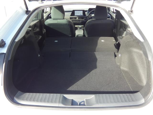 プリウス Ｘ　新品１９ＡＷ＆新品タイヤ　純正ナビ付８インチディスプレイオーディオ　地デジＴＶ　Ｂモニター　ＥＴＣ　前後ドラレコ　ＢＳＭ　障害物センサー　セーフティセンス（17枚目）