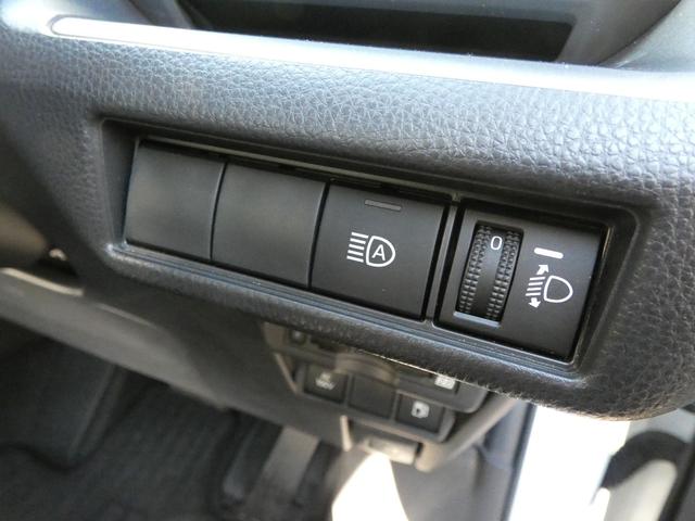 プリウス Ｘ　新品１９ＡＷ＆新品タイヤ　純正ナビ付８インチディスプレイオーディオ　地デジＴＶ　Ｂモニター　ＥＴＣ　前後ドラレコ　ＢＳＭ　障害物センサー　セーフティセンス（26枚目）