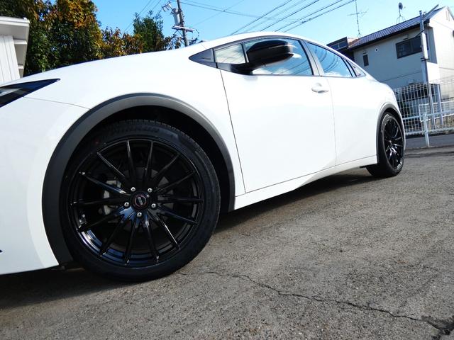 プリウス Ｘ　新品１９ＡＷ＆新品タイヤ　純正ナビ付８インチディスプレイオーディオ　地デジＴＶ　Ｂモニター　ＥＴＣ　前後ドラレコ　ＢＳＭ　障害物センサー　セーフティセンス（42枚目）