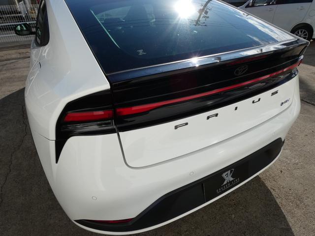 プリウス Ｘ　新品１９ＡＷ＆新品タイヤ　純正ナビ付８インチディスプレイオーディオ　地デジＴＶ　Ｂモニター　ＥＴＣ　前後ドラレコ　ＢＳＭ　障害物センサー　セーフティセンス（52枚目）