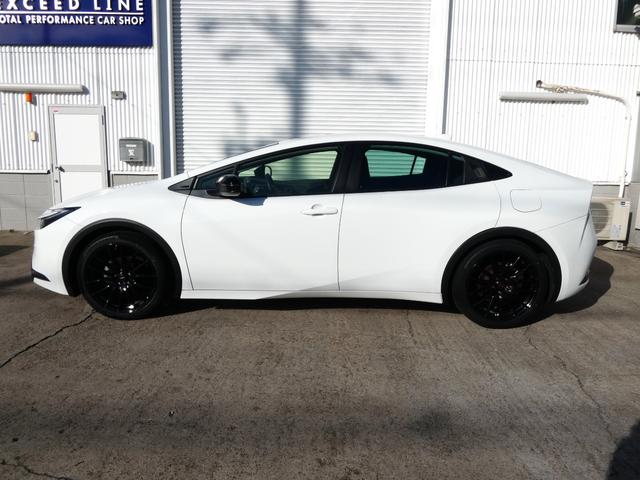 プリウス Ｘ　新品１９ＡＷ＆新品タイヤ　純正ナビ付８インチディスプレイオーディオ　地デジＴＶ　Ｂモニター　ＥＴＣ　前後ドラレコ　ＢＳＭ　障害物センサー　セーフティセンス（63枚目）