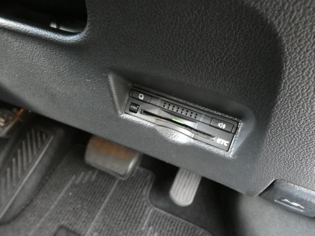 プリウス Ａプレミアム　純正９インチナビ　モデリスタフルエアロ　本革シート　社外１８ＡＷ　電動シート　シートヒーター　地デジ　Ｂモニ　ＥＴＣ　ＢＳＭ　ＨＵＤ　障害物センサー　レーダークルーズ　セーフティセンス（42枚目）