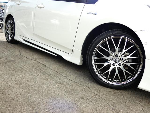 プリウス Ａプレミアム　純正９インチナビ　モデリスタフルエアロ　本革シート　社外１８ＡＷ　電動シート　シートヒーター　地デジ　Ｂモニ　ＥＴＣ　ＢＳＭ　ＨＵＤ　障害物センサー　レーダークルーズ　セーフティセンス（44枚目）