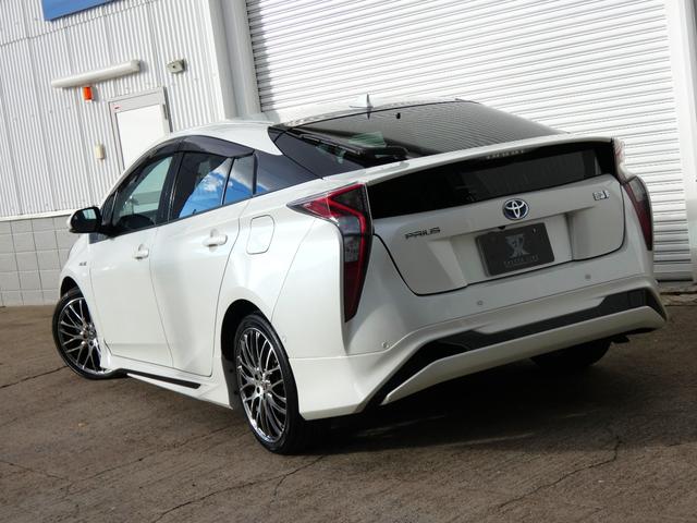 プリウス Ａプレミアム　純正９インチナビ　モデリスタフルエアロ　本革シート　社外１８ＡＷ　電動シート　シートヒーター　地デジ　Ｂモニ　ＥＴＣ　ＢＳＭ　ＨＵＤ　障害物センサー　レーダークルーズ　セーフティセンス（74枚目）