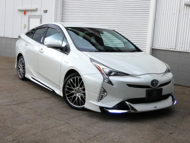 プリウス Ａプレミアム　純正９インチナビ　モデリスタフルエアロ　本革シート　社外１８ＡＷ　電動シート　シートヒーター　地デジ　Ｂモニ　ＥＴＣ　ＢＳＭ　ＨＵＤ　障害物センサー　レーダークルーズ　セーフティセンス（76枚目）