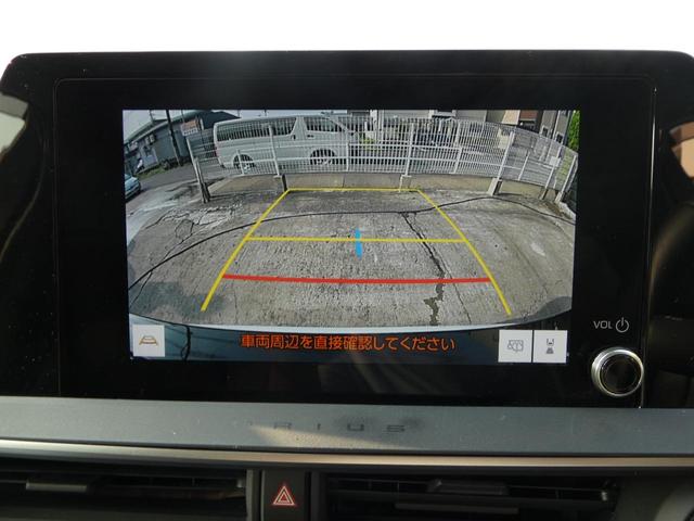 ��ގ������S�̃o�b�N���j�^�[�t���ł���