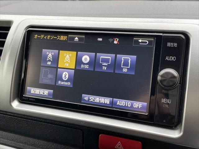 ハイエースバン ロングスーパーＧＬ　純正ＳＤナビ　バックカメラ　ＬＥＤヘッドライト　スマートキー　ＥＴＣ　地デジＴＶ　オートハイビーム　Ｂｌｕｅｔｏｏｔｈ　フォグランプ　プッシュスタート　両側スライドドア（6枚目）