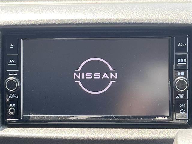 ＮＶ３５０キャラバンバン ロングライダープレミアムＧＸターボプロスタイルパック　サンルーフ　本革シート　バックカメラ　衝突軽減ブレーキ　フルセグＴＶ　レーダークルーズコントロール　禁煙車　ＬＥＤヘッドライト　パワーシート　シートエアコン　ＥＴＣ２．０　ブラインドスポットモニター（6枚目）