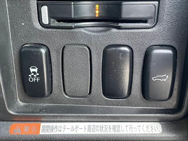 デリカＤ：５ Ｄ　プレミアム　フリップダウンモニター　両側パワースライドドア　禁煙車　純正ＳＤナビ　クルーズコントロール　フロントカメラ　サイドカメラ　バックカメラ　フルセグＴＶ　ＨＩＤヘッド　Ｂｌｕｅｔｏｏｔｈ　シートヒーター（41枚目）