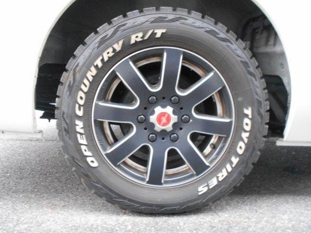 ＮＶ３５０キャラバンバン ロングプレミアムＧＸ　後期型　衝突軽減ブレーキ　メモリーナビ　全周囲カメラ　ＬＥＤヘッドライト　スマートキー　フルセグＴＶ　Ｂｌｕｅｔｏｏｔｈ　両側スライドドア　盗難防止装置　オートエアコン　電動格納ミラー（31枚目）