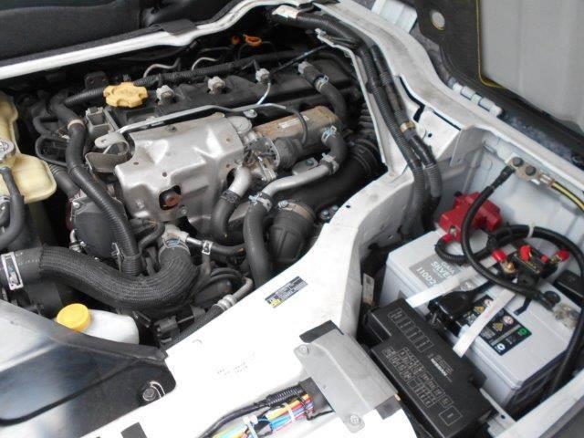 ＮＶ３５０キャラバンバン ロングプレミアムＧＸ　後期型　衝突軽減ブレーキ　メモリーナビ　全周囲カメラ　ＬＥＤヘッドライト　スマートキー　フルセグＴＶ　Ｂｌｕｅｔｏｏｔｈ　両側スライドドア　盗難防止装置　オートエアコン　電動格納ミラー（36枚目）
