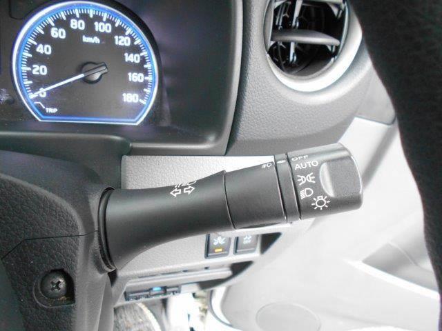 ＮＶ３５０キャラバンバン ロングプレミアムＧＸ　後期型　衝突軽減ブレーキ　メモリーナビ　全周囲カメラ　ＬＥＤヘッドライト　スマートキー　フルセグＴＶ　Ｂｌｕｅｔｏｏｔｈ　両側スライドドア　盗難防止装置　オートエアコン　電動格納ミラー（43枚目）