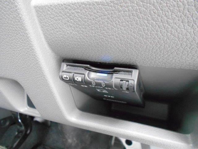 ＮＶ３５０キャラバンバン ロングプレミアムＧＸ　後期型　衝突軽減ブレーキ　メモリーナビ　全周囲カメラ　ＬＥＤヘッドライト　スマートキー　フルセグＴＶ　Ｂｌｕｅｔｏｏｔｈ　両側スライドドア　盗難防止装置　オートエアコン　電動格納ミラー（46枚目）
