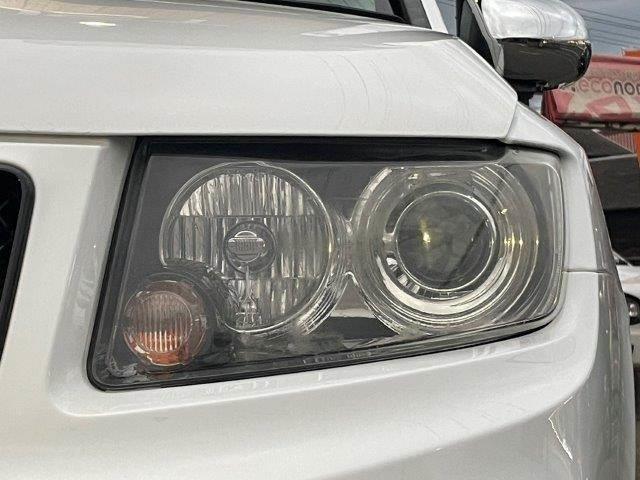ジープ・コンパス アルティチュードスポーツ　アルパイン１０インチフリップダウンモニター　メモリーナビ　ＨＩＤヘッドライト　サイドカメラ　バックカメラ　クルーズコントロール　禁煙車　ＥＴＣ　　ＭＴモード付シフト　純正１７インチＡＷ　フルセグ（28枚目）