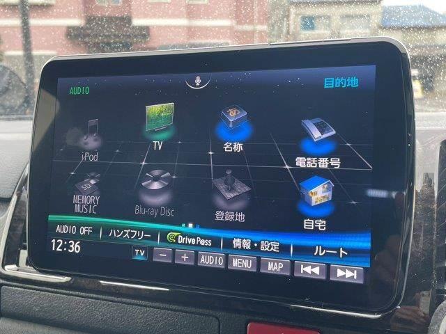 ハイエースバン ロングスーパーＧＬ　５型セーフティセンスＰ　９インチＳＤナビ　バックカメラ　ＬＥＤヘッドライト　ハーフレザーシート　スマートキー　衝突軽減ブレーキ　フルセグＴＶ　Ｂｌｕｅｔｏｏｔｈ　禁煙車　ＥＴＣ　　ＭＴモード付シフト（6枚目）